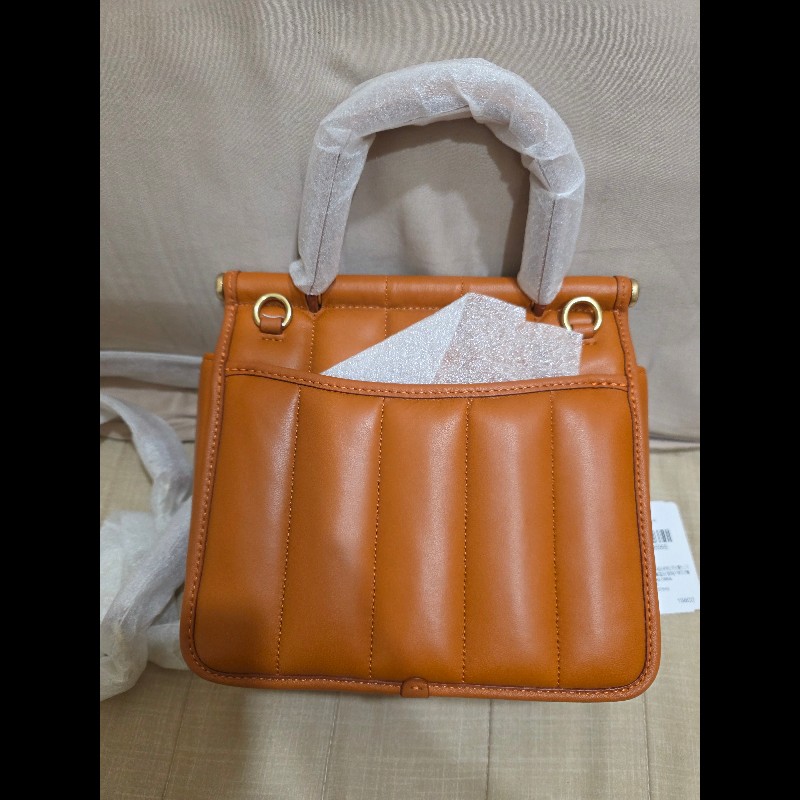 Coach Willis 18 羊皮南瓜橘-9