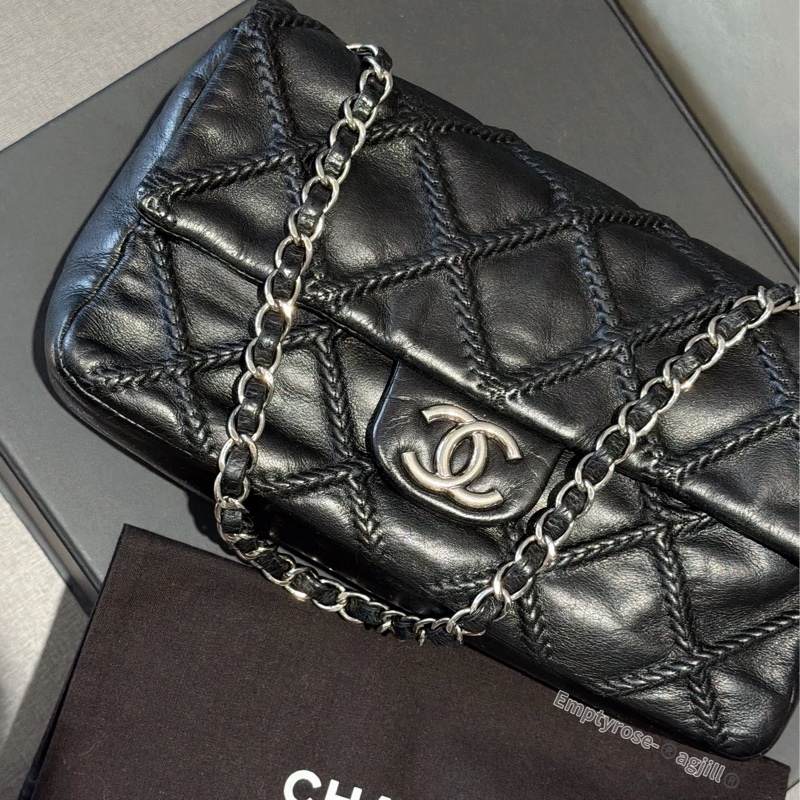 售出💥CHANEL 黑銀CF牛皮season bag®️限量特殊💥它團同售 only one-8