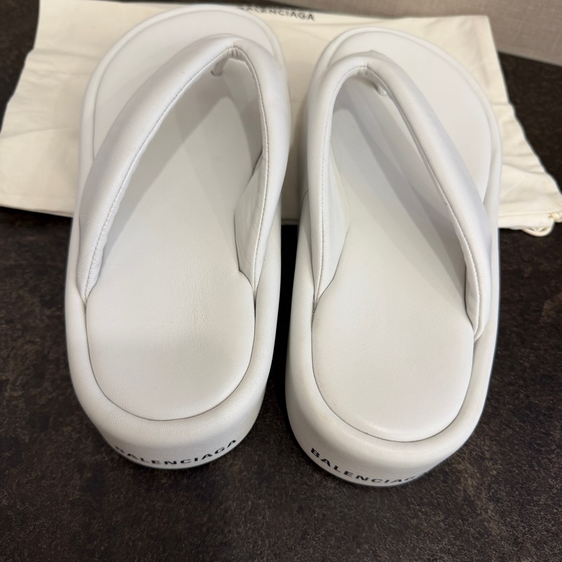 BALENCIAGA巴黎世家白色厚底夾腳拖鞋-0