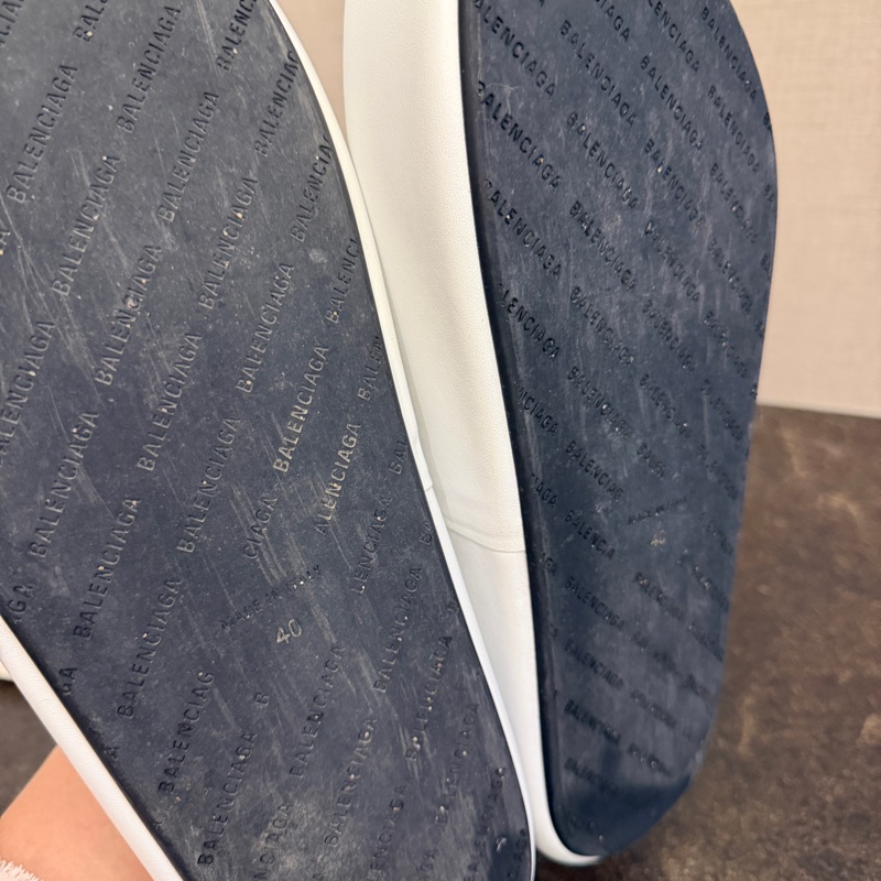 BALENCIAGA巴黎世家白色厚底夾腳拖鞋-2