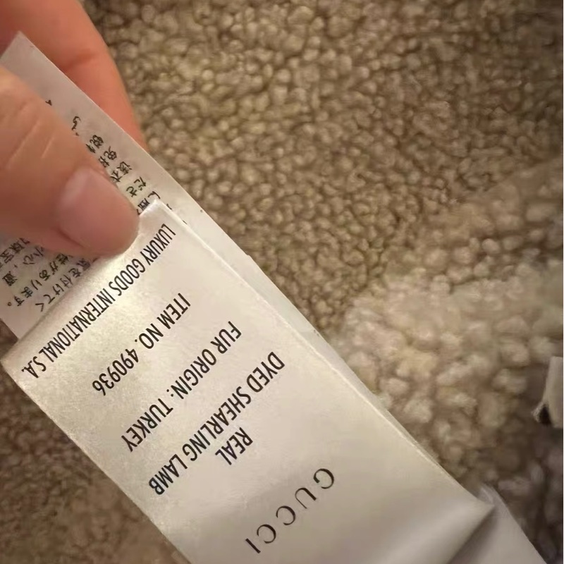 Gucci牛仔外套,里面全是羊毛很暖和36码-4