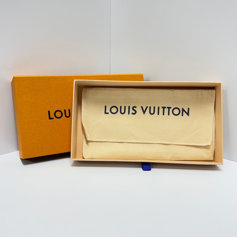 【極新全配🎁】 LV M62235 Sarah 長夾 （專櫃25,300）-1