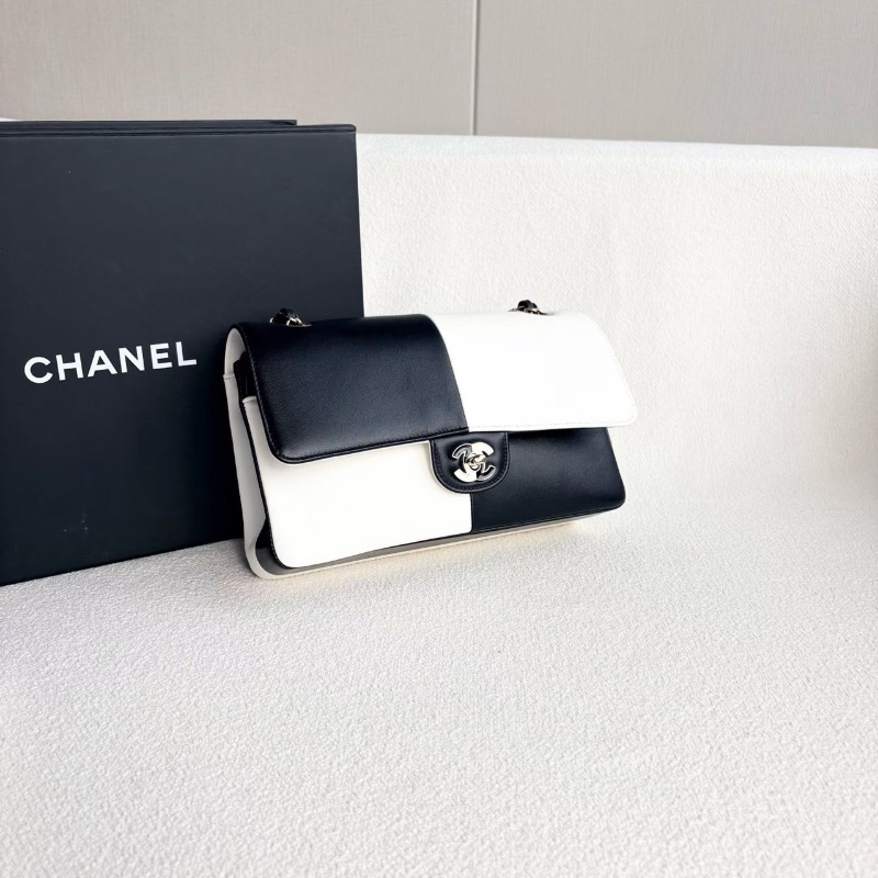 Chanel熊貓黑白配色cf肩背斜背包芯片款 琺瑯扣 中號25*15*6.5 99新配件盒子塵袋購證說明書-3