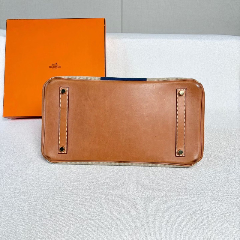 Hermes限量版Flag Birkin35 馬鞍皮拼帆布 淡金扣 35*25*18 98新配件鑰匙鎖塵袋-5