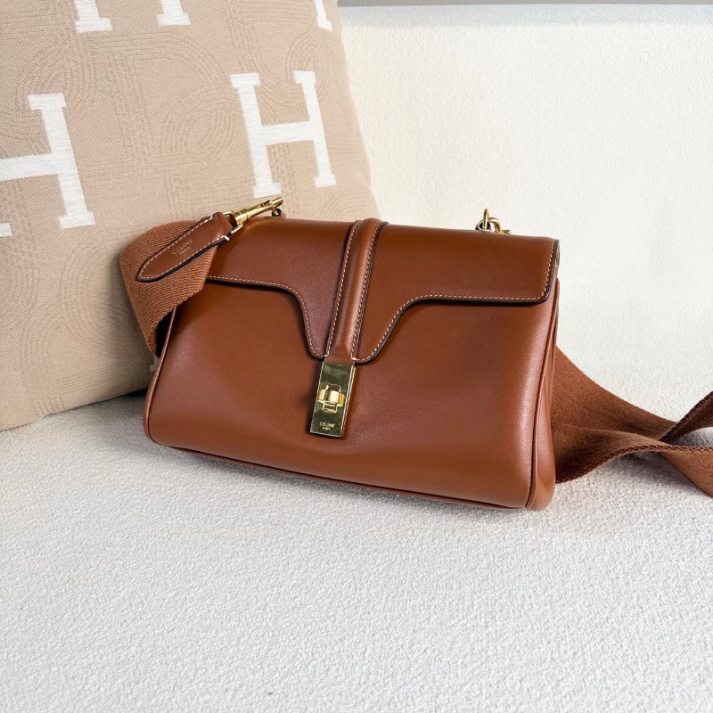 Celine Soft16小號肩背斜背包 金棕 牛皮 24*16*7 98新配件塵袋肩帶-5