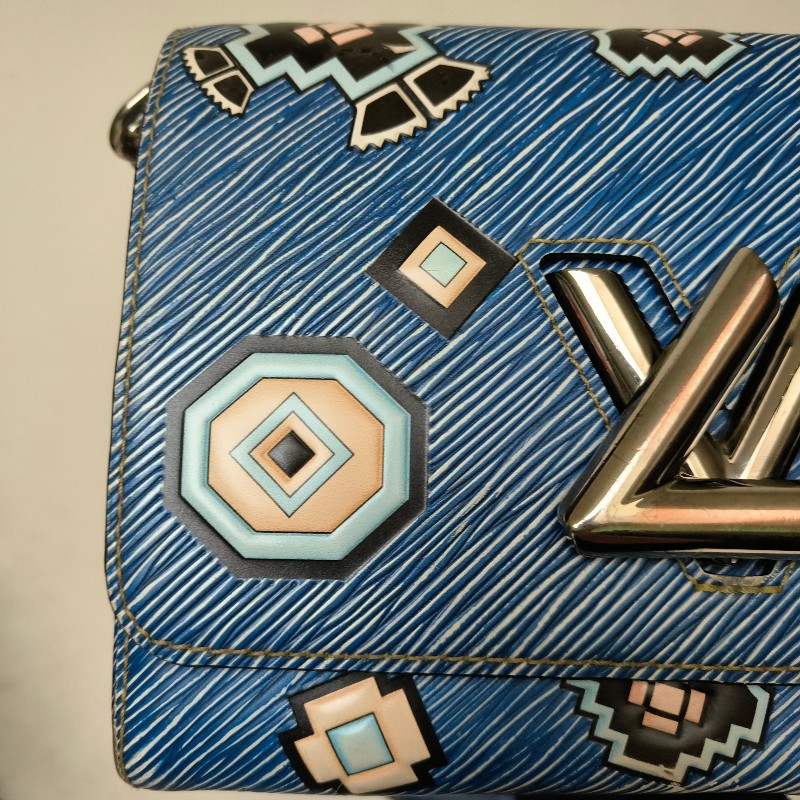 ㊣✨Louis Vuitton✨路易威登(附防塵袋)LV Twist 稀有 圖騰 民俗風 水波紋 旋轉釦 鏈條包 單肩背 肩背包/二手精品/二手包/保證正品🌳二手樹屋🌳-19