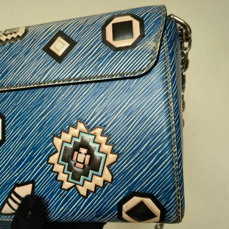 ㊣✨Louis Vuitton✨路易威登(附防塵袋)LV Twist 稀有 圖騰 民俗風 水波紋 旋轉釦 鏈條包 單肩背 肩背包/二手精品/二手包/保證正品🌳二手樹屋🌳-27