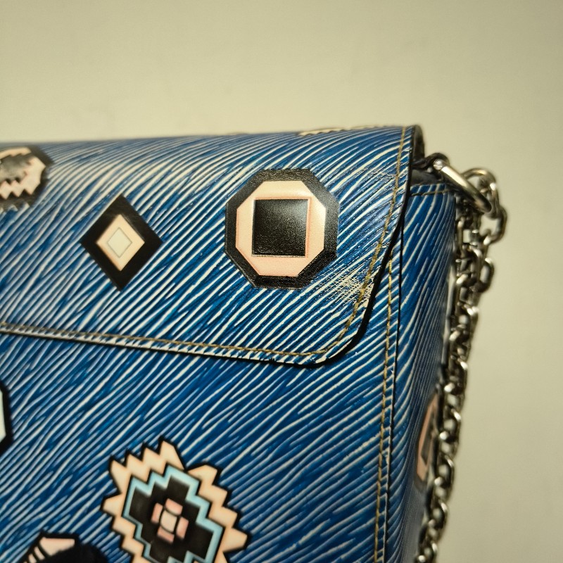 ㊣✨Louis Vuitton✨路易威登(附防塵袋)LV Twist 稀有 圖騰 民俗風 水波紋 旋轉釦 鏈條包 單肩背 肩背包/二手精品/二手包/保證正品🌳二手樹屋🌳-31