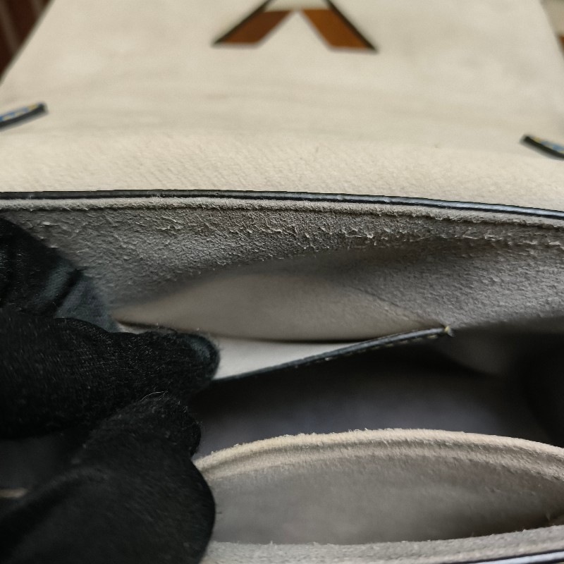 ㊣✨Louis Vuitton✨路易威登(附防塵袋)LV Twist 稀有 圖騰 民俗風 水波紋 旋轉釦 鏈條包 單肩背 肩背包/二手精品/二手包/保證正品🌳二手樹屋🌳-58