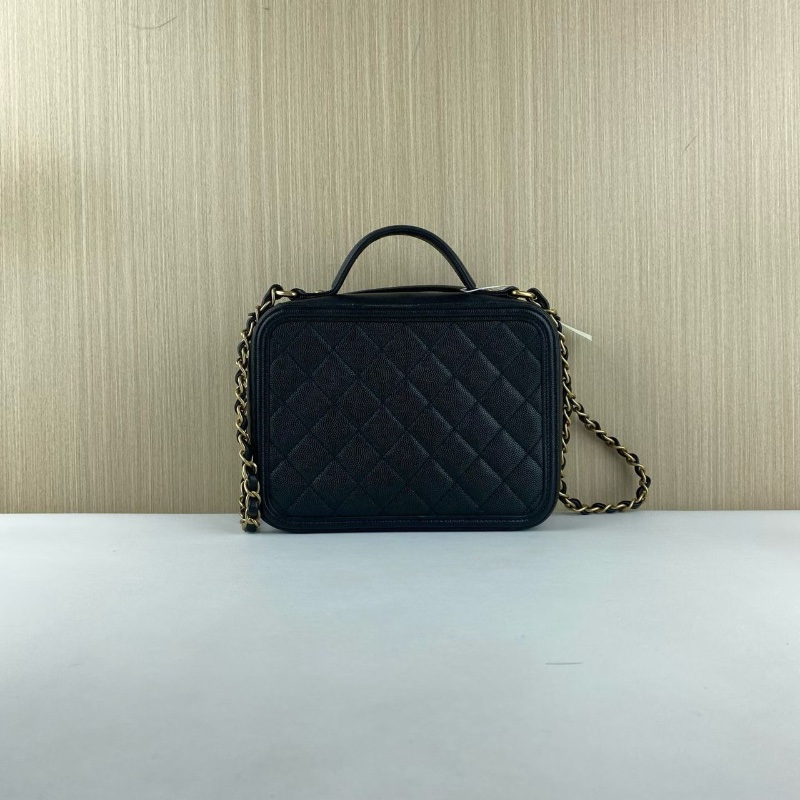 Chanel 黑色相機包 牛皮 21*16*9 98新配件塵袋保卡-9