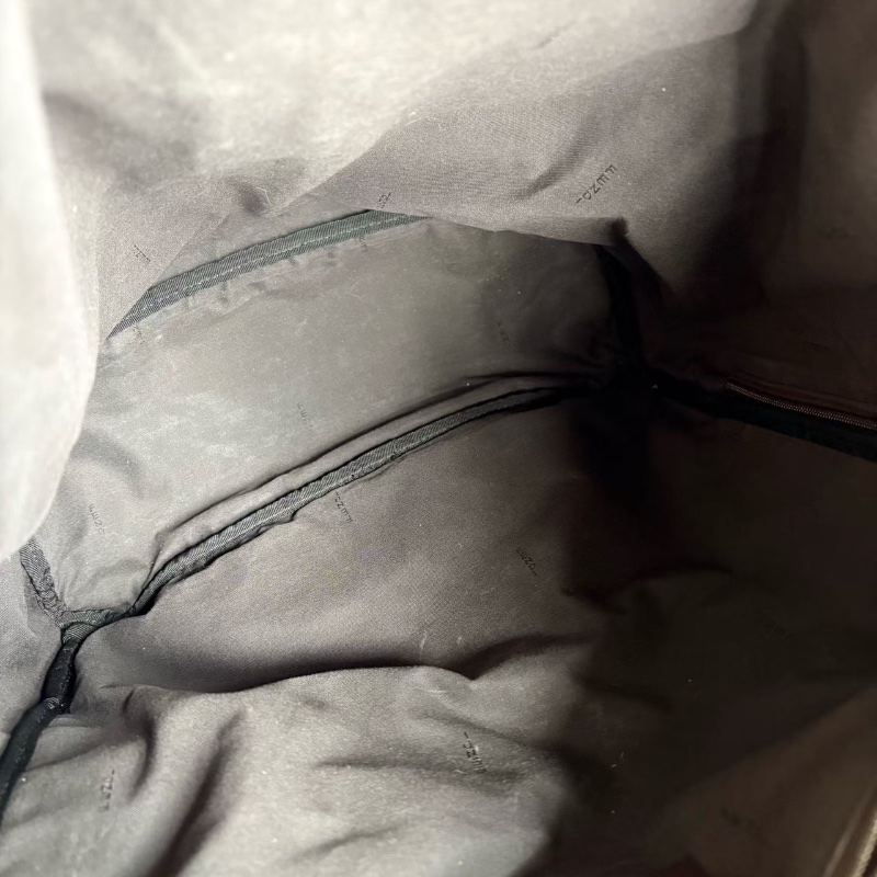 Fendi ROMA系列老花帆布抽繩後背包34*41*15 98新配件塵袋-2