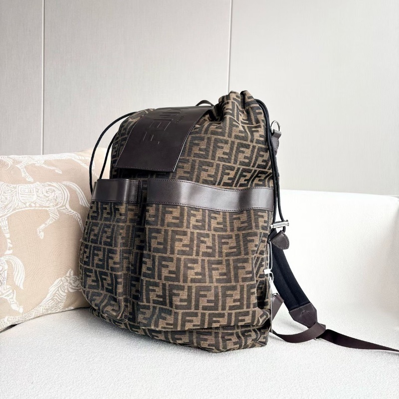 Fendi ROMA系列老花帆布抽繩後背包34*41*15 98新配件塵袋-5