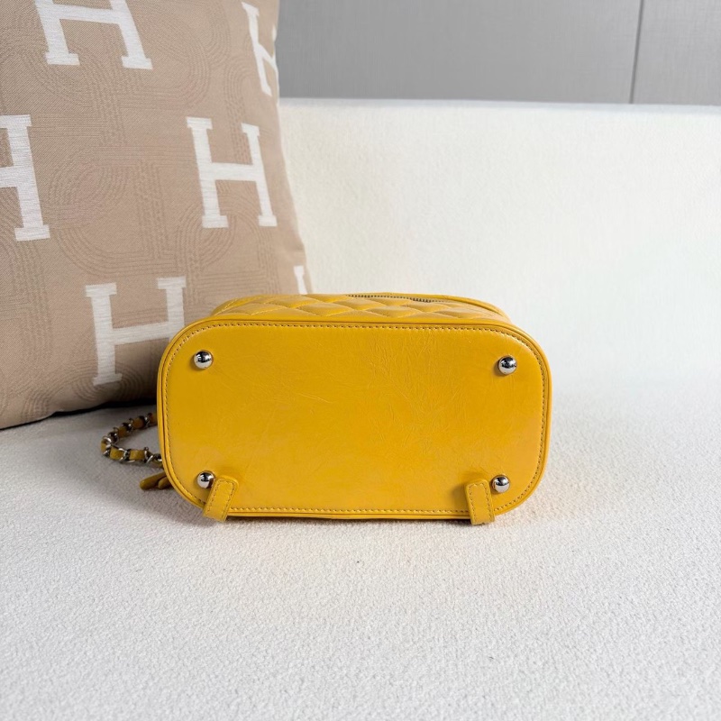 Chanel 透明PVC果凍後背包黃色銀扣 油蠟皮拼PVC21*24*11.5 98新配件塵袋保卡-4