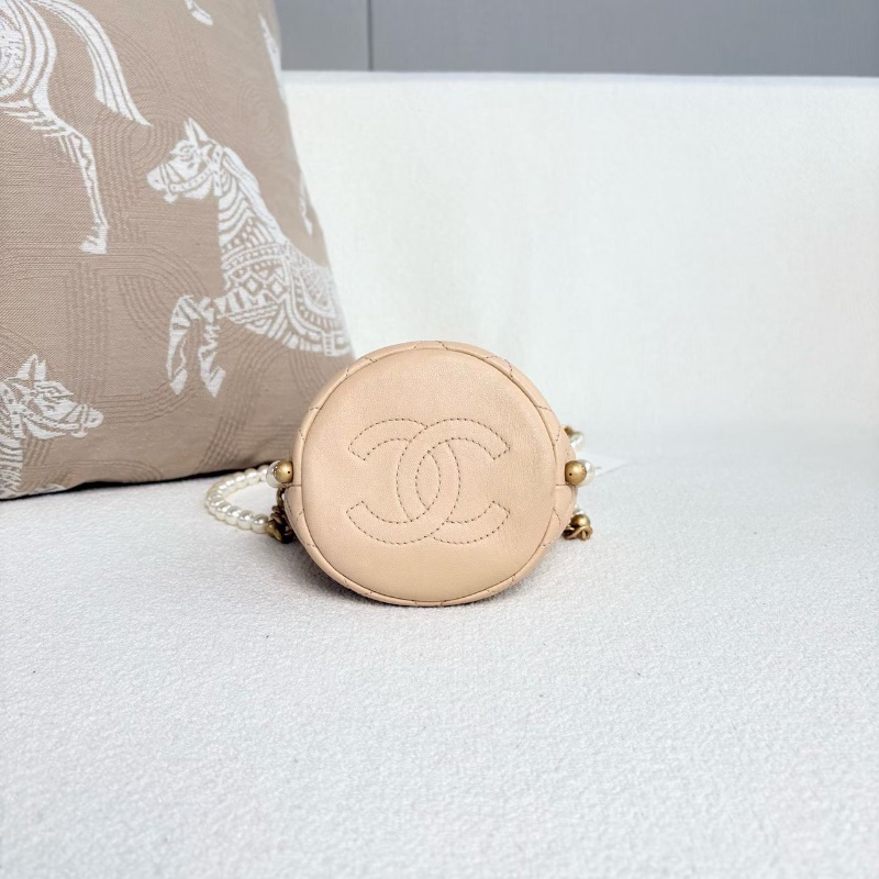 Chanel珍珠鏈條mini水桶包奶茶色金扣 小牛皮10.5*11*11 98新配件塵袋-3