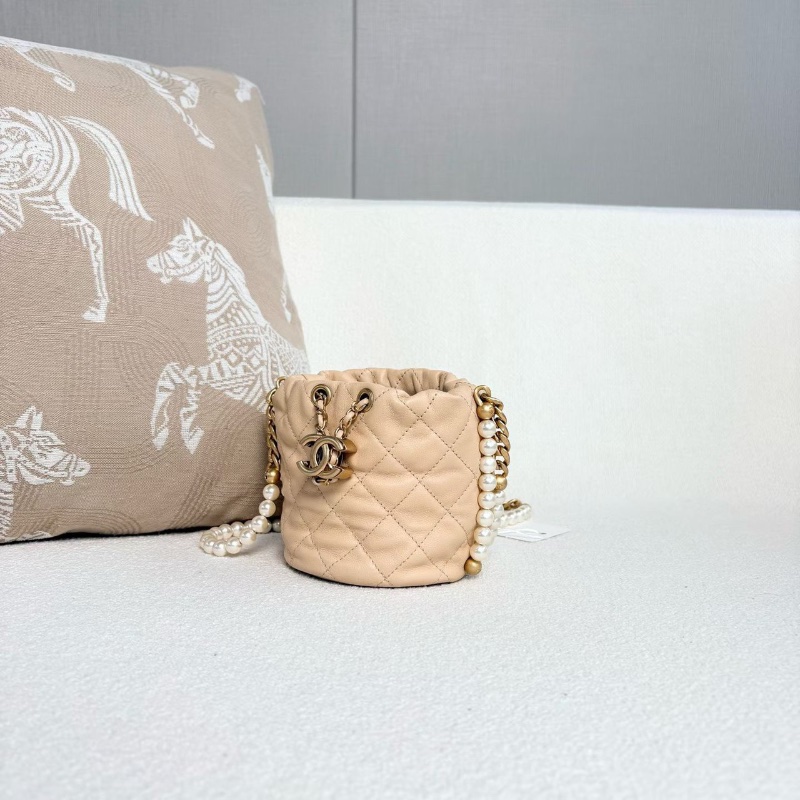 Chanel珍珠鏈條mini水桶包奶茶色金扣 小牛皮10.5*11*11 98新配件塵袋-4