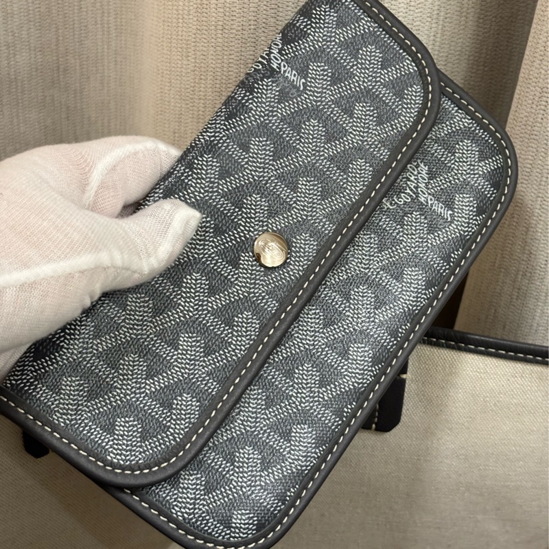 Goyard isabelle pm-8