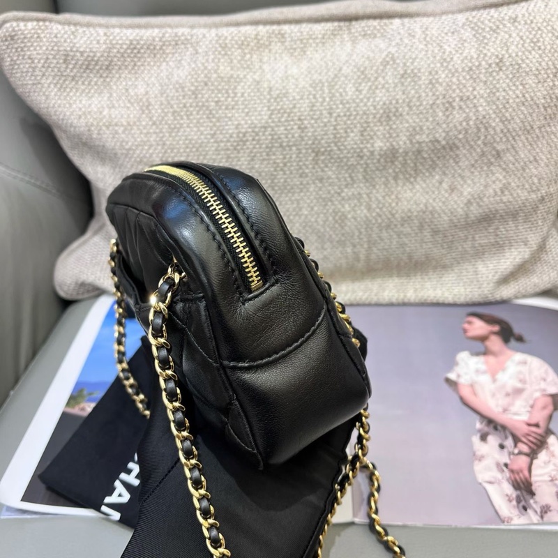 Chanel香奈兒黑金24K金幣相機包小號芯片款-3