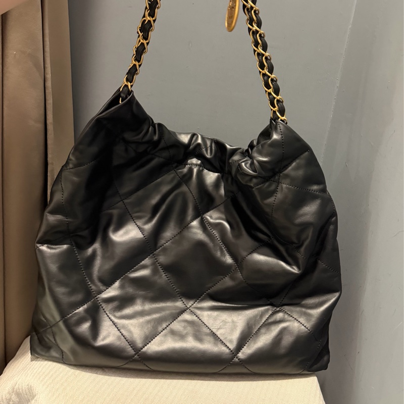 Chanel 香奈兒 22bag 中號 黑金配白字-3