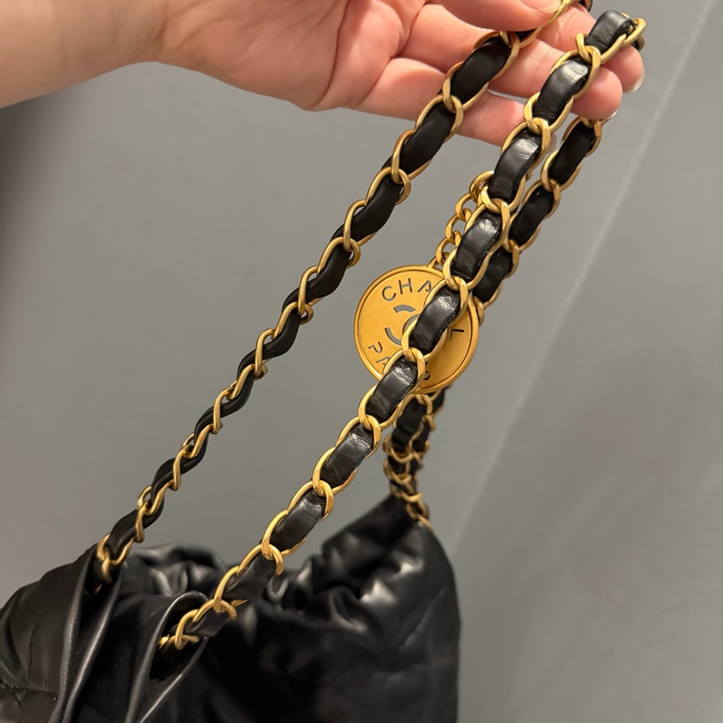 Chanel 香奈兒 22bag 中號 黑金配白字-12