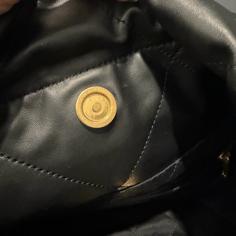Chanel 香奈兒 22bag 中號 黑金配白字-30
