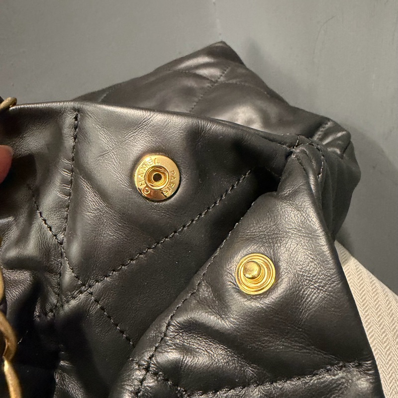 Chanel 香奈兒 22bag 中號 黑金配白字-34
