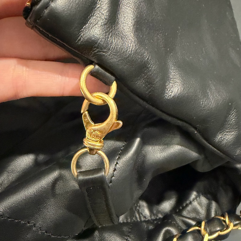 Chanel 香奈兒 22bag 中號 黑金配白字-39