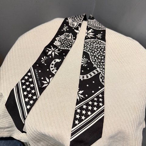 Hermes 愛馬仕 豹富 花豹成雙 Twilly 絲巾 黑白