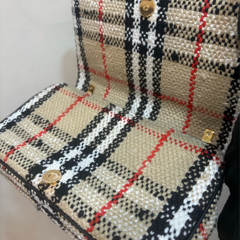 Burberry毛料Lola迷你鏈條包-5