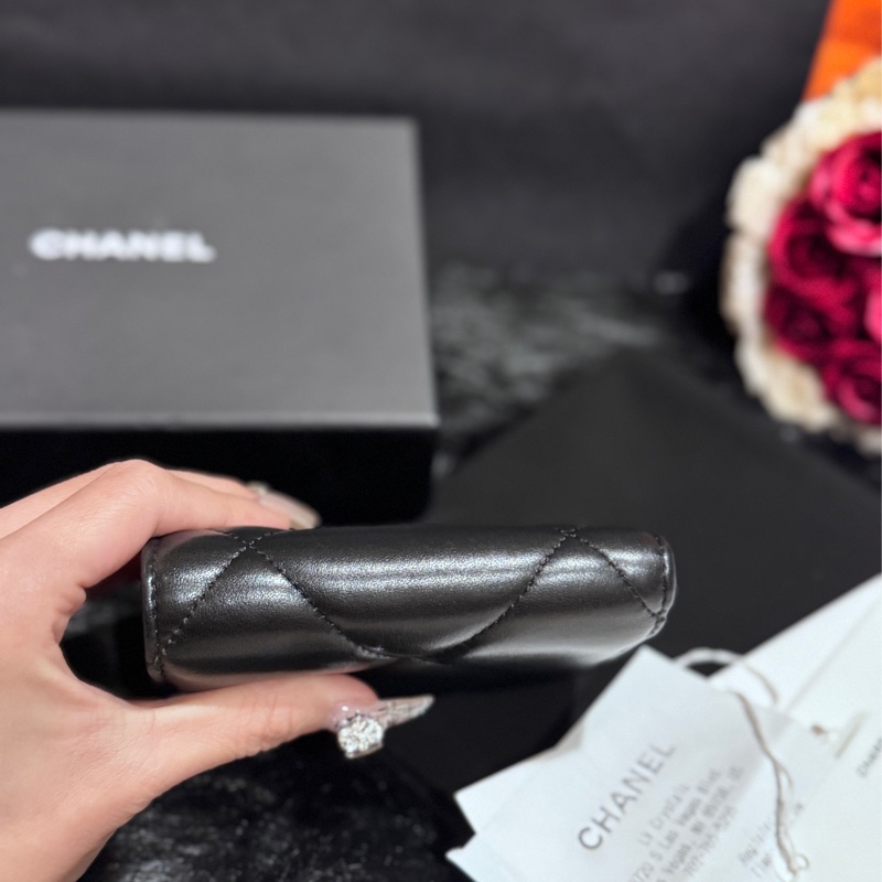 Chanel 19黑金三折短夾有零錢袋-12