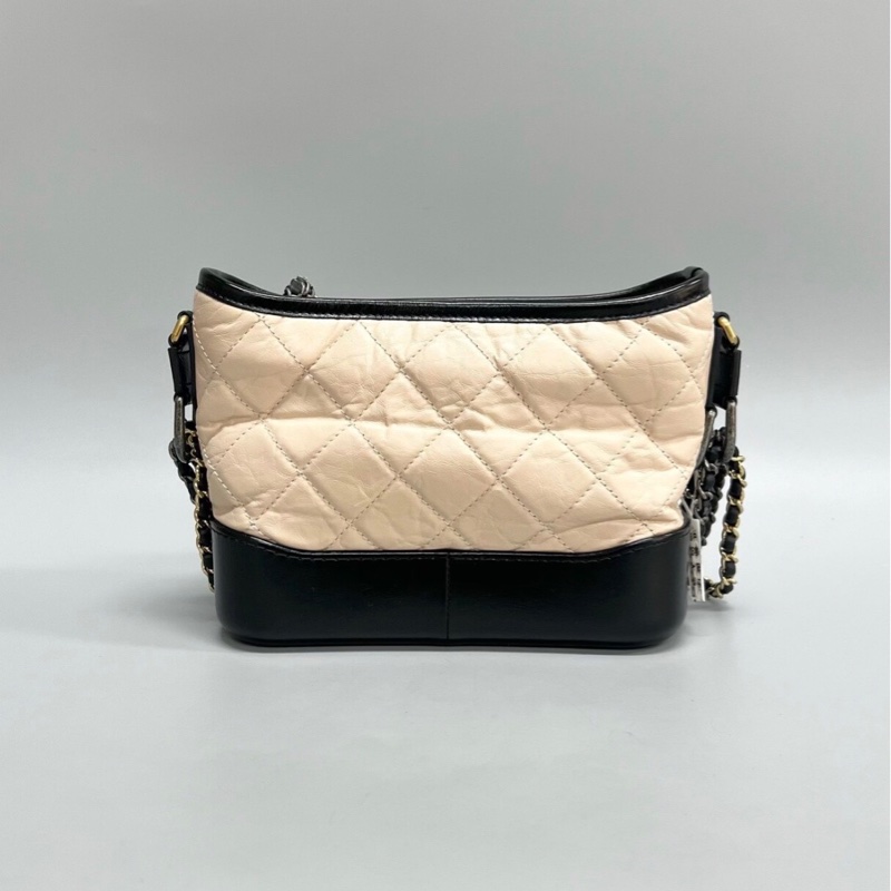 【95新 ✨ 全網最低價！】香奈兒Chanel 米色拼黑色小號流浪包（下單前先詢問庫存❗️）-1
