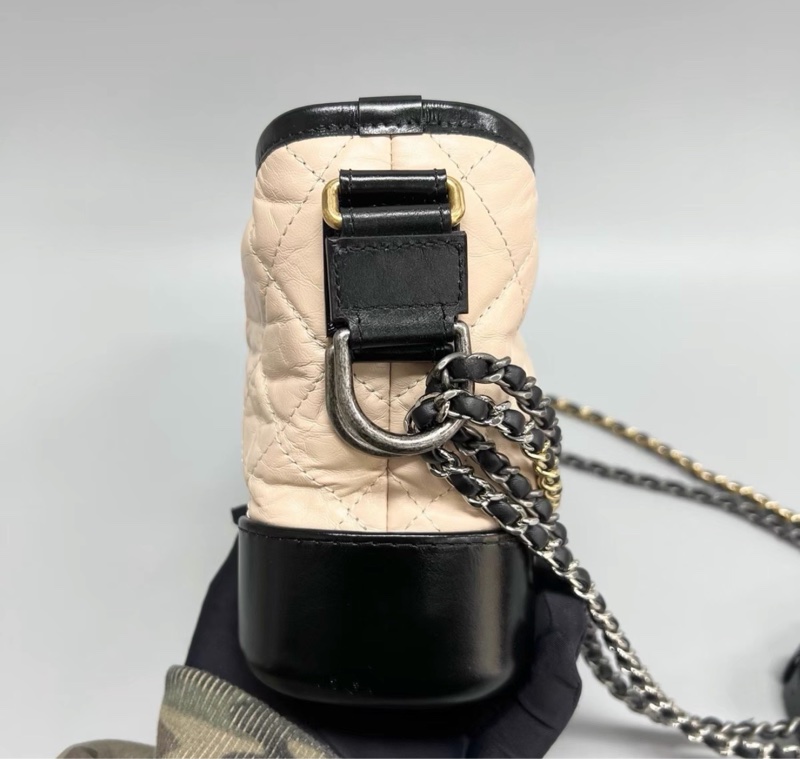 【95新 ✨ 全網最低價！】香奈兒Chanel 米色拼黑色小號流浪包（下單前先詢問庫存❗️）-5