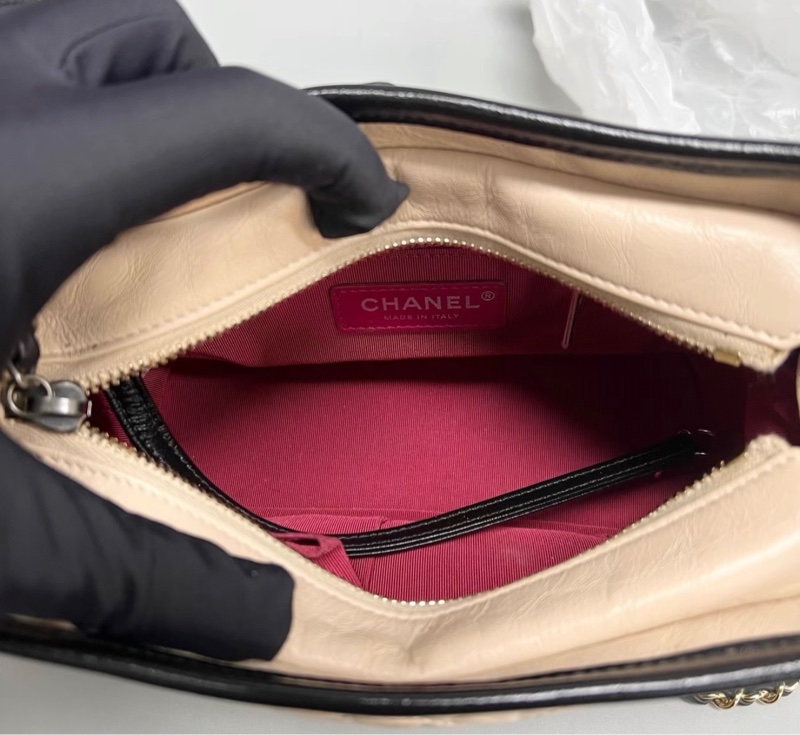 【95新 ✨ 全網最低價！】香奈兒Chanel 米色拼黑色小號流浪包（下單前先詢問庫存❗️）-8