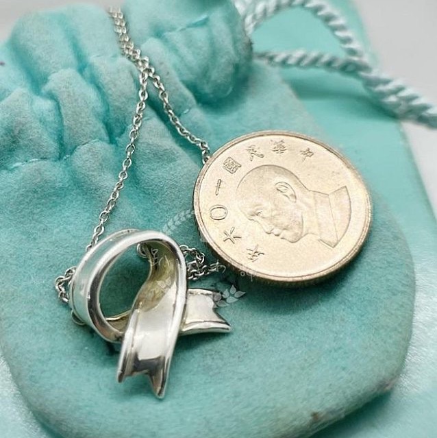 ~~趴趴小舖~~極新正品Tiffany &Co  Ribbon Bow絲帶蝴蝶結項鍊配件齊全2602231710-4