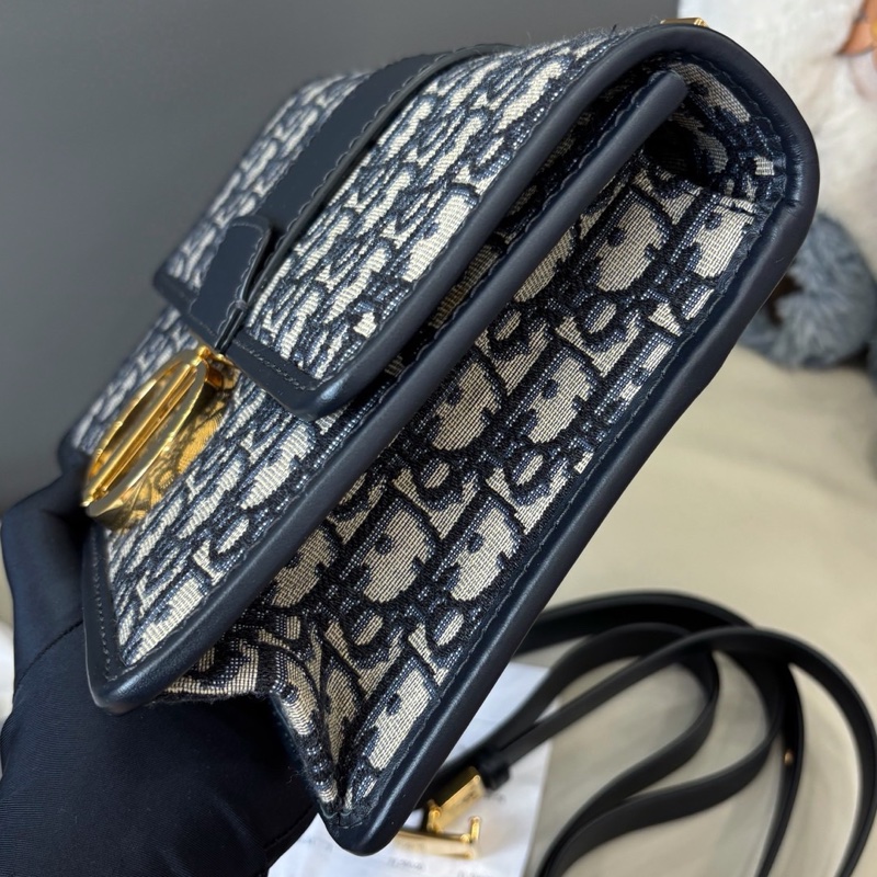 【近新閒置品】迪奧 Dior 藍色Montaigne蒙田郵差包斜挎包-3