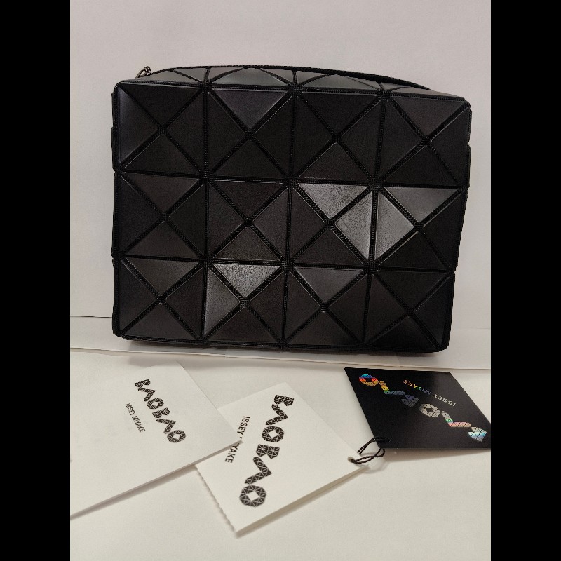 全新Issey miyake三宅一生Bao Bao cuboid 邱比特4×3大款立體斜背包-黑色-0