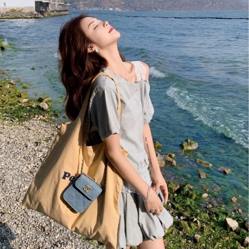 【97新 ✨ 全網最低價!】Chanel 丹寧牛仔鏈條斜挎包(下單前先詢問庫存❗️)-0