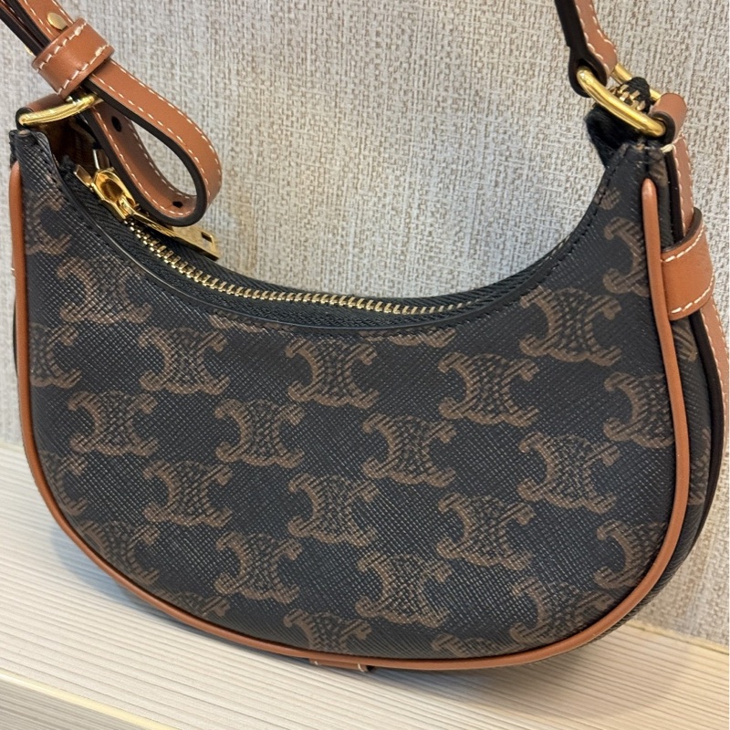 Celine TRIOMPHE帆布及小牛皮迷你型AVA手袋 腋下包-1