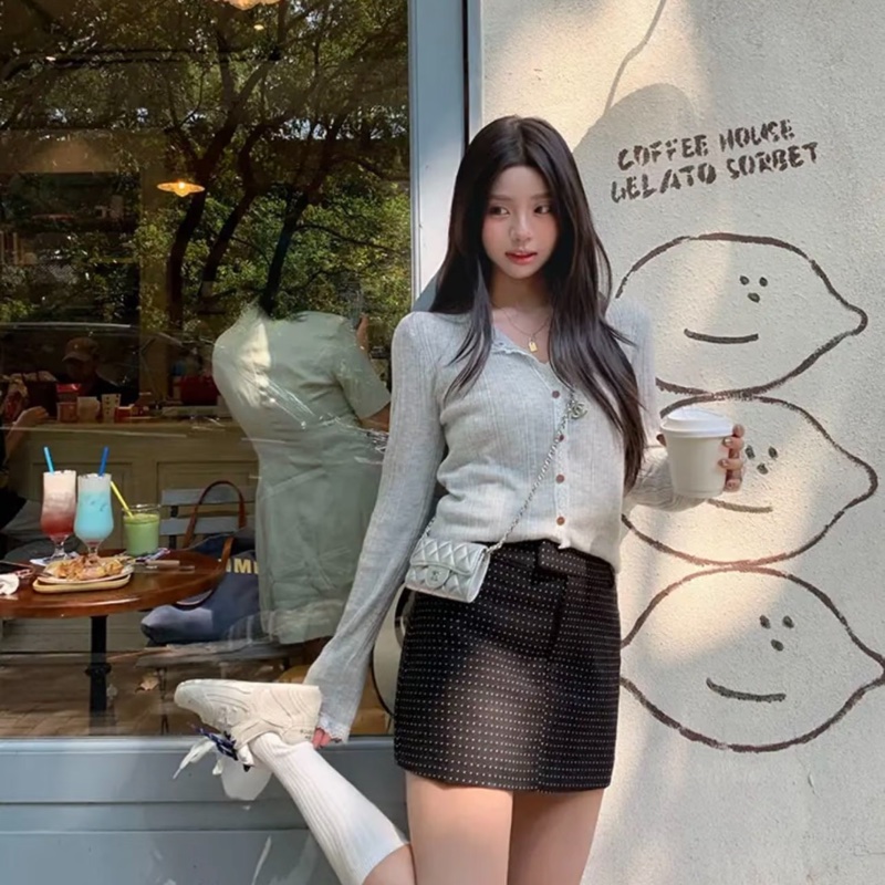 【98新 ✨ 全網最低價！】Chanel 21P CF 銀色鏈條菱格紋斜挎包 春夏穿搭必備（下單前先詢問庫存❗️）-1