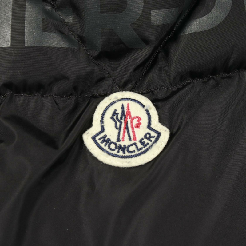 MONCLER TARENTAISE 羽絨外套 1A00211 尼龍 黑色 #3 二手 男款-5