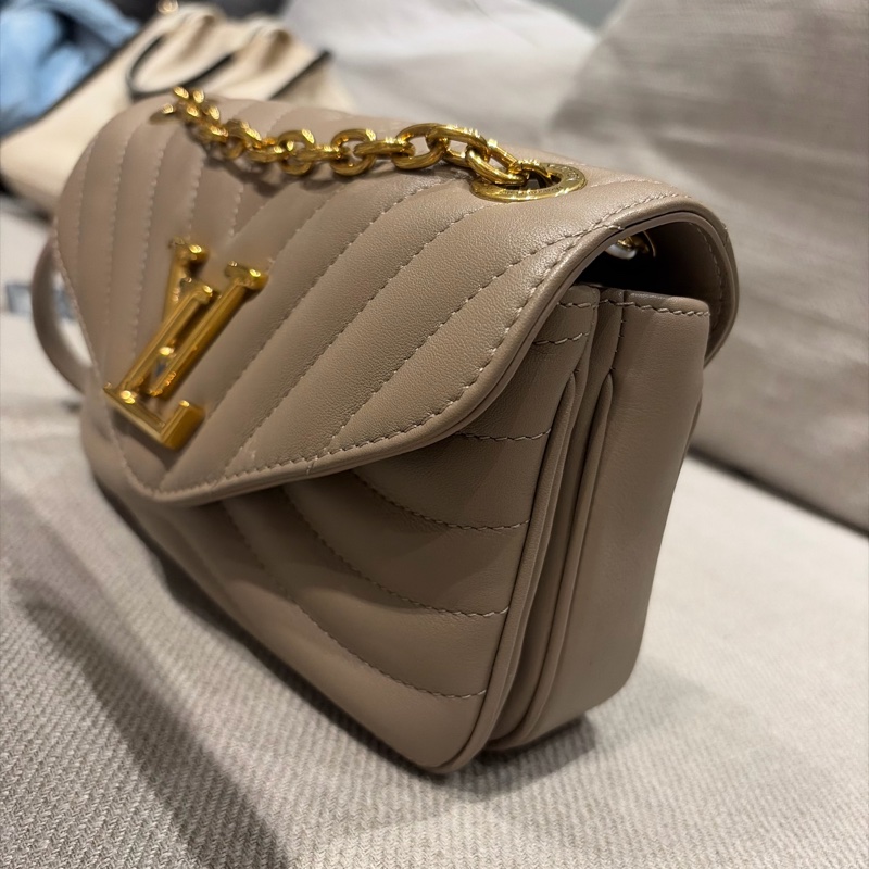 LOUIS VUITTION 肩背包 可斜背-4