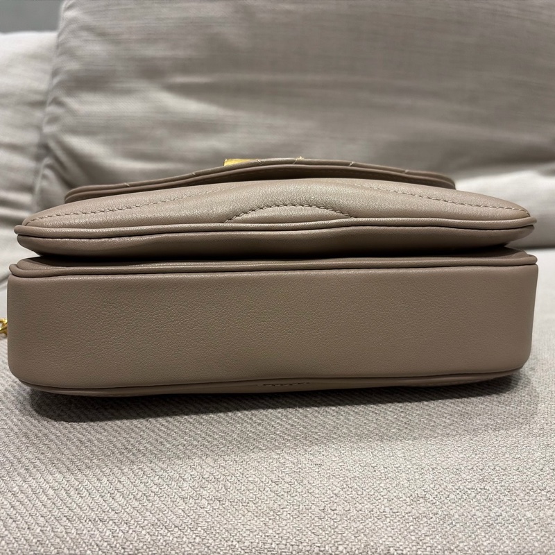 LOUIS VUITTION 肩背包 可斜背-9