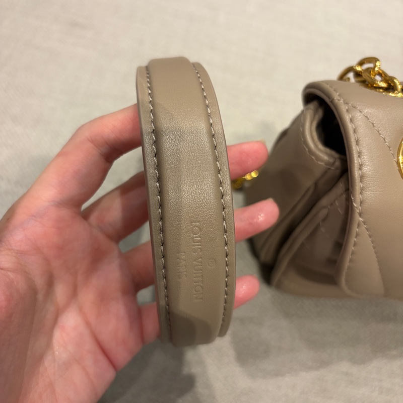 LOUIS VUITTION 肩背包 可斜背-15