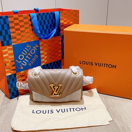 LOUIS VUITTION 肩背包 可斜背-16