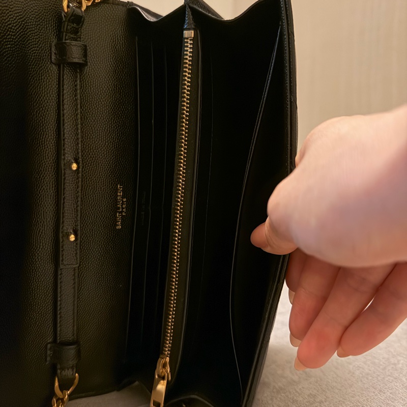 YSL黑金荔枝牛斜背信封包woc經典粒面皮革鏈條錢包-9