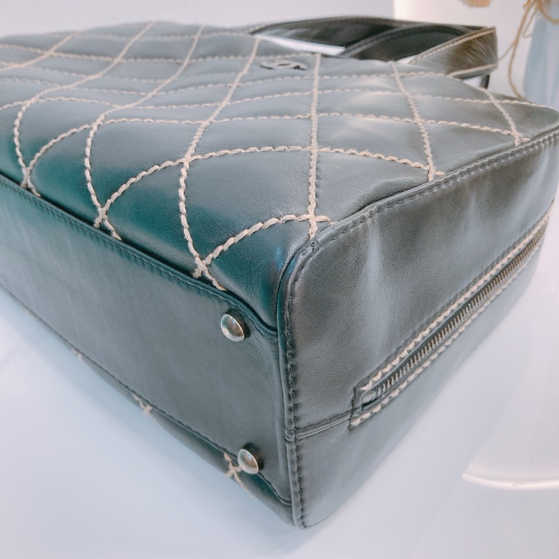 MS0569 CHANEL 香奈兒經典車線菱格保齡球包包WILD STITCH BOSTON BAG CALFSKIN-7