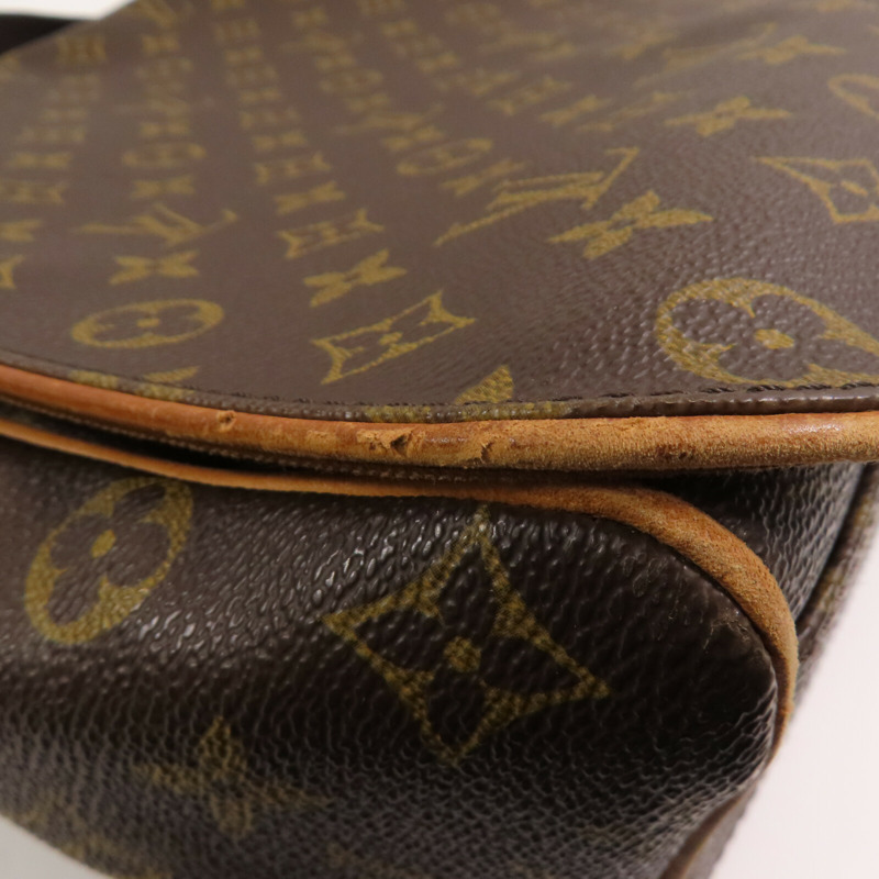 LOUIS VUITTON Monogram Abbeses金扣肩背袋-11