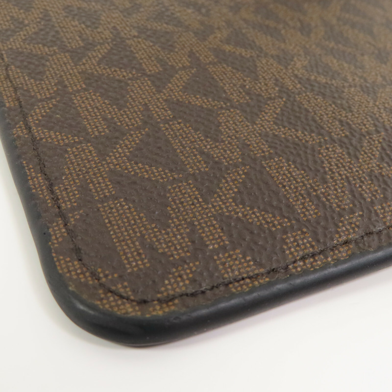 Michael Kors 塗層帆布Pouch金扣手拿包-8