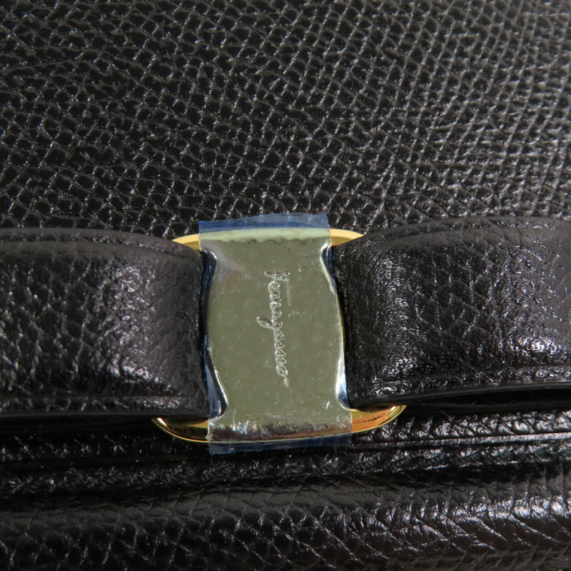 Salvatore Ferragamo 牛皮皮革Wallet On Chain金扣鏈帶肩背袋-4