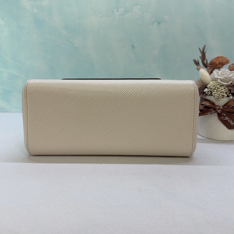 LV Marelle手提斜背包-7