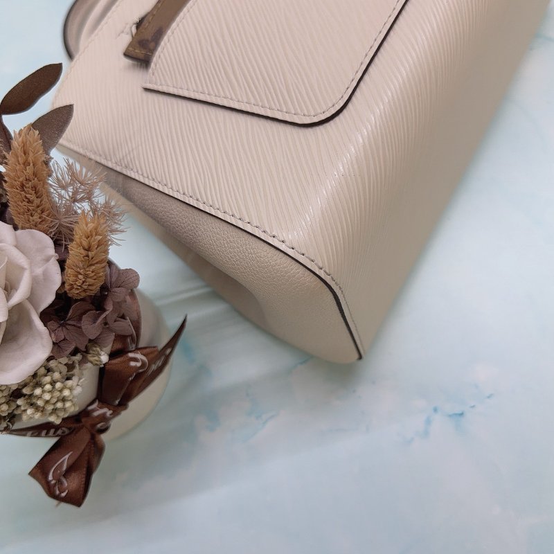 LV Marelle手提斜背包-9